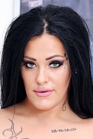 Photo of Ashley Cumstar