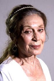 Photo of Yıldız Kenter