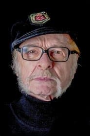 Photo of Kayhan Yıldızoğlu