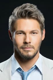 Photo of Scott Clifton