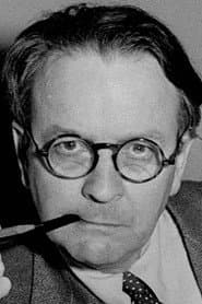 Photo of Raymond Chandler