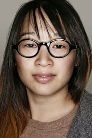 Photo of Sally Tran