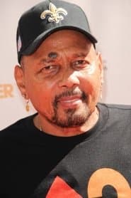 Photo of Aaron Neville