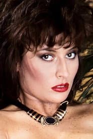 Photo of Lisa Phillips