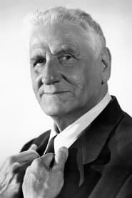 Photo of Finlay Currie