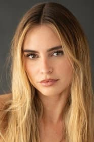 Photo of Julia Reina