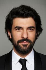 Photo of Engin Akyürek