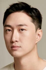 Photo of Lee Dong-Young
