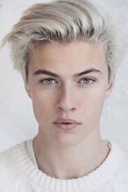 Photo of Lucky Blue Smith