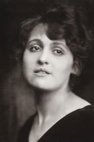 Photo of Nola Hatterman