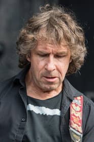 Photo of Pete Trewavas