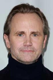 Photo of Lee Tergesen