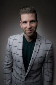 Photo of Joshua Jay
