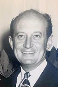 Photo of Lee Sholem