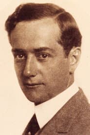Photo of Leo Pierson