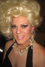 Photo of Farrah Moans