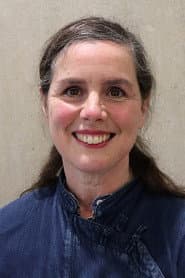 Photo of Elizabeth Hobbs