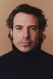Photo of Tom Cullen