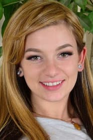 Photo of Lila Lavay