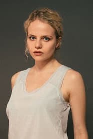 Photo of Lili Epply