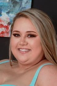 Photo of Lisa Lee