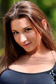 Photo of Julie Skyhigh