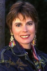 Photo of Julia Hills