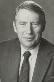 Photo of Robert MacNeil
