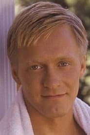 Photo of Scott Lyons