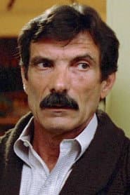 Photo of Robert Darnell
