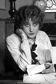 Photo of Suzanne Delvé