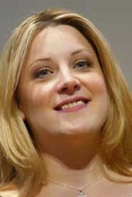 Photo of Lisa Milne