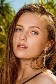Photo of Stacy Cruz