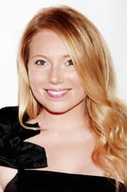 Photo of Nicole Neuman