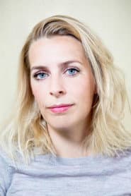 Photo of Sara Pascoe