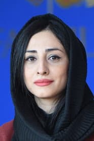 Photo of Safoora Khoshtinat