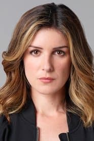 Photo of Shenae Grimes-Beech