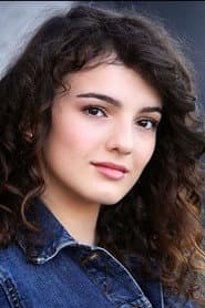 Photo of Michaela Dean