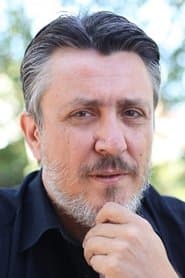 Photo of Cüneyt Uzunlar