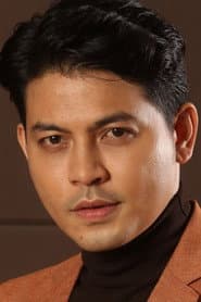 Photo of Izzue Islam