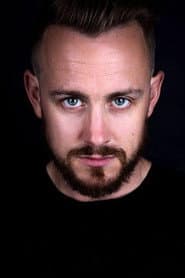 Photo of Lee Cooper