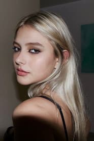 Photo of Laura Schadeck