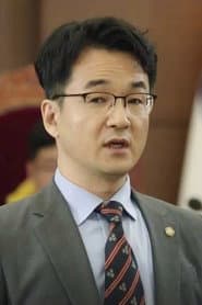 Photo of Kim Seong-yong