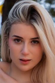 Photo of Angelique Rose