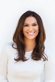 Photo of Nicole Weider