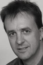 Photo of Shane Lee