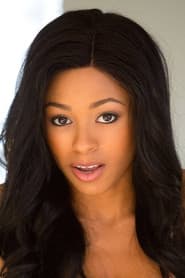 Photo of Anya Ivy
