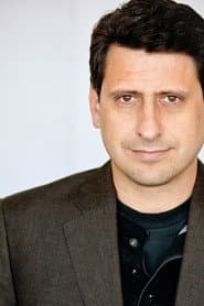 Photo of Brett Baer