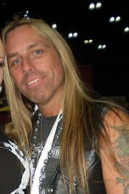 Photo of Tommy Gunn