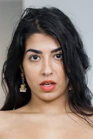 Photo of Jasmine Sherni